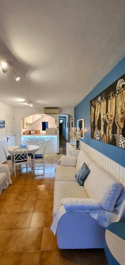 Apt Port Rhodes C, 2 Chbres, 2 Terrasses, Vue Sur Canal Principal De La Marina Et Sur Les Pyrenees Apartment Empuriabrava Ngoại thất bức ảnh