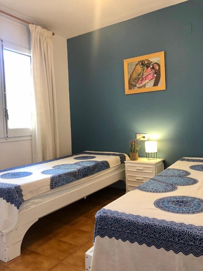 Apt Port Rhodes C, 2 Chbres, 2 Terrasses, Vue Sur Canal Principal De La Marina Et Sur Les Pyrenees Apartment Empuriabrava Ngoại thất bức ảnh